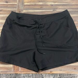 St John’s Bay kayak shorts